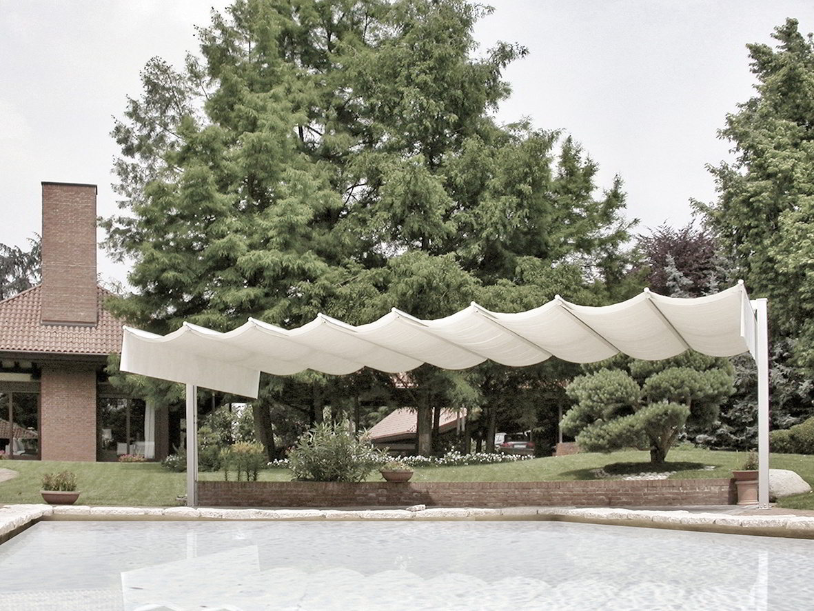 ombrellone pergola piscina giardino senza permessi